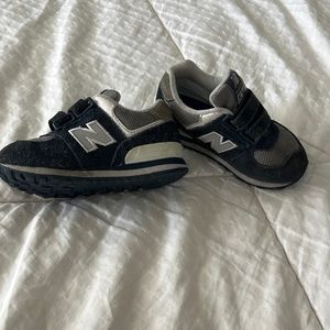 New Balance toddler size 7- 574 Core Bungee